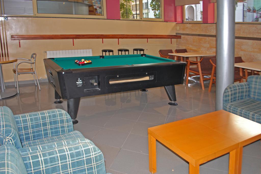 Hotel Piccadilly Ситжес Екстериор снимка